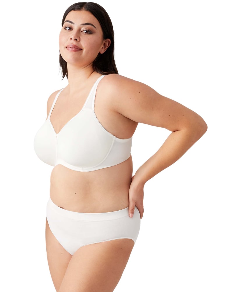 Front of a model wearing a size 42DDD Basic Beauty Spacer Contour in White by Wacoal. | dia_product_style_image_id:304018